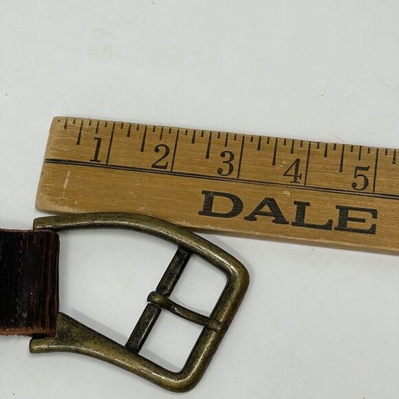 Streets Ahead Leather belt with slanted buckle Made in Italy Sz S main image 5